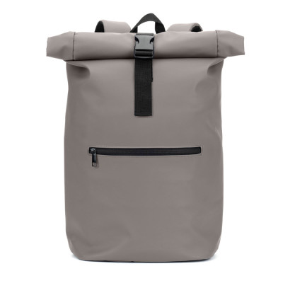PORTLAND. A mochila roll top em PU com bolso para computador portátil 16